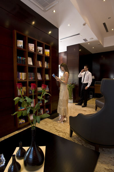 Aparthotel Premier พอดโกริกา ภายนอก รูปภาพ